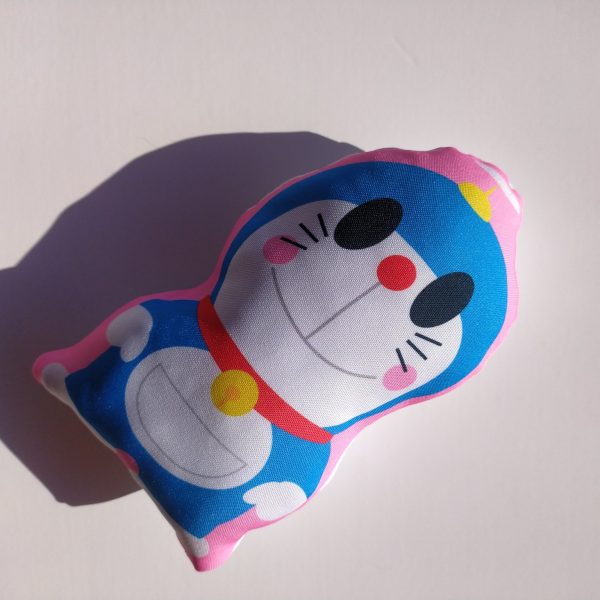 Cojín Doraemon