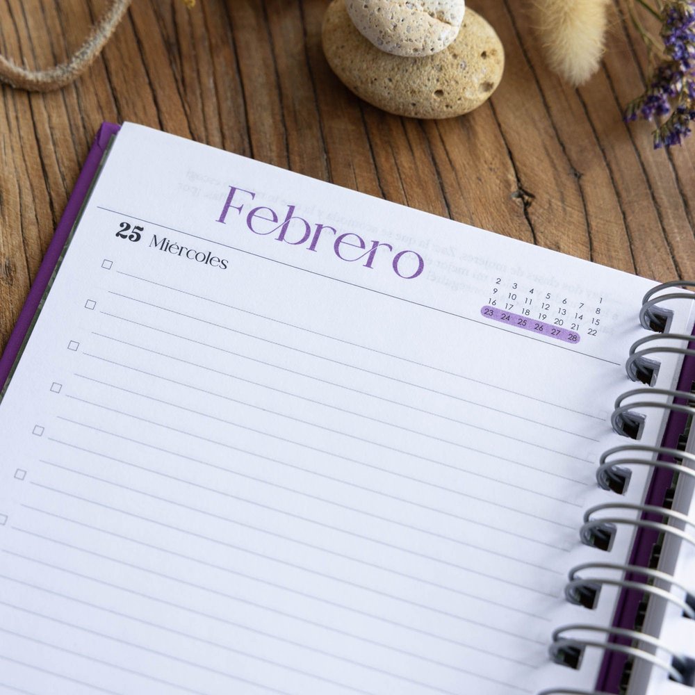 Agenda Anual Día Página A5 Megan Maxwell 2026 - Imagen 5