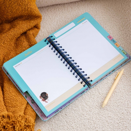 Agenda Anual Día Página A5 María Hesse 2026